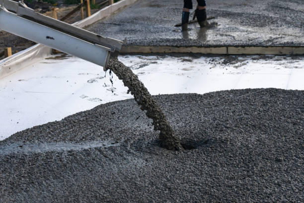 Best Concrete Flooring Contractor  in Maine, WI